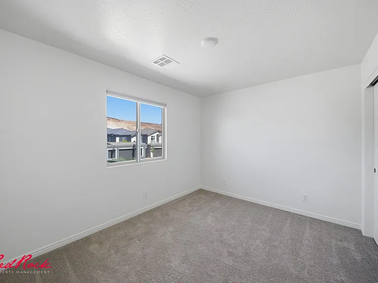 391 S Deep Creek Dr — Photo 28