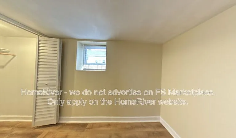 10046 S Perry Ave — Photo 14