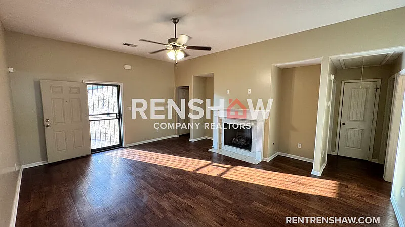 3 bed, 2.0 bath, 1463 sqft, $1,600 — Photo 3