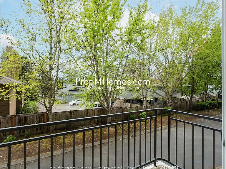 17042 Berkeley Ln — Photo 19