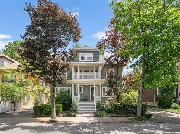 49 Prince St #2, Boston, MA 02130