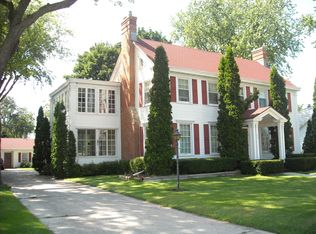 217 N Madison St, Chilton, WI 53014