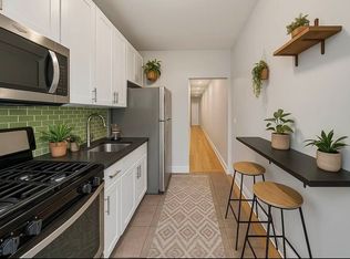 202 Hull St APT 3R, Brooklyn, NY 11233