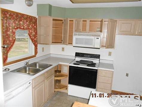 3rd image of 3442 Betrasha Ln