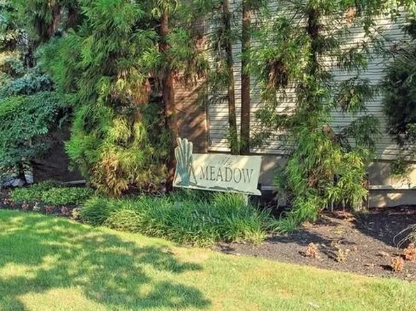 505 Market St APT 2, Elmwood Park, NJ 07407
