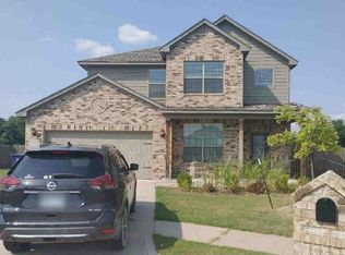 3000 Copan Ct, Yukon, OK 73099