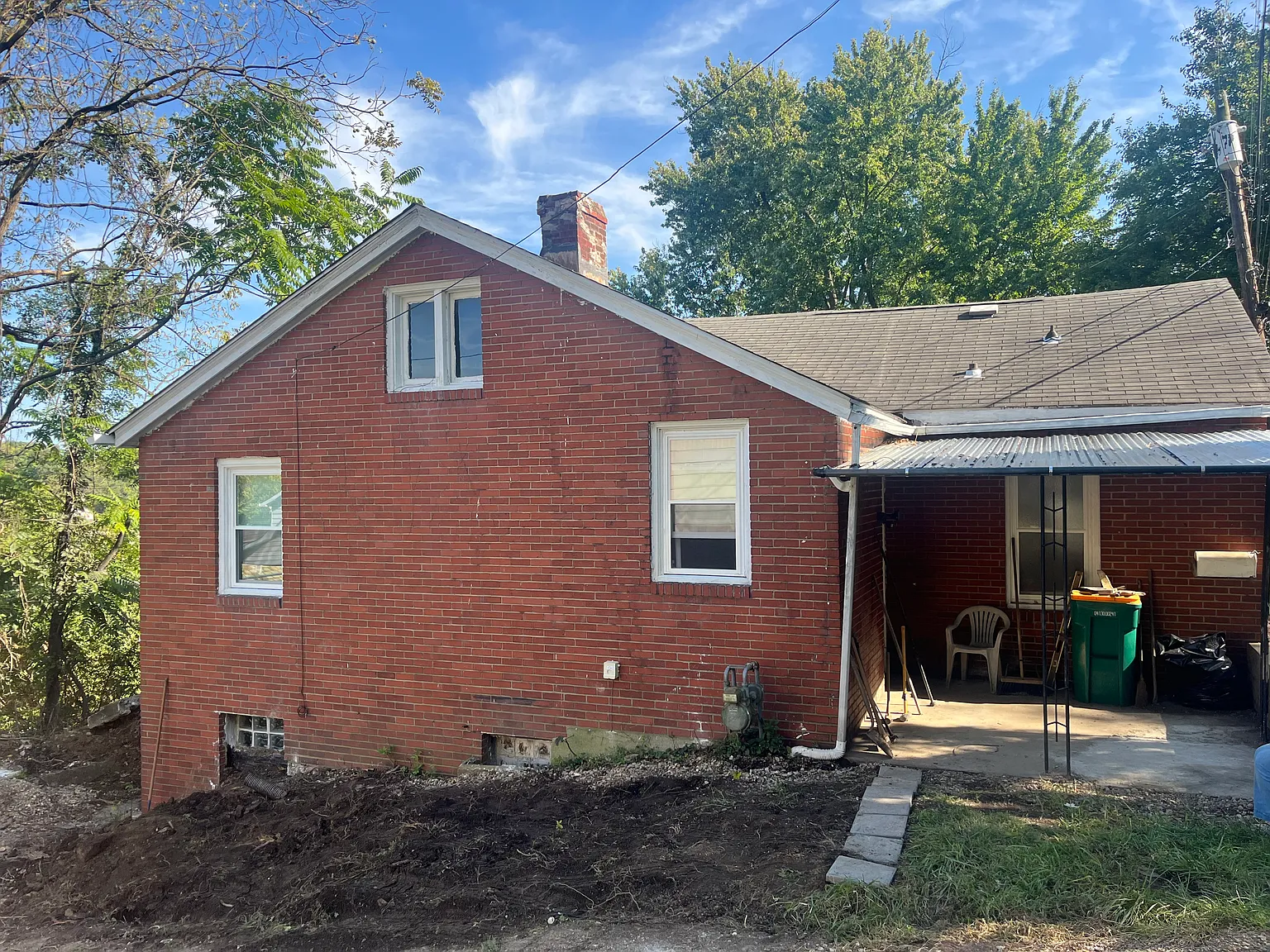 2 bed, 1.5 bath, 940 sqft, $1,400 — Photo 1