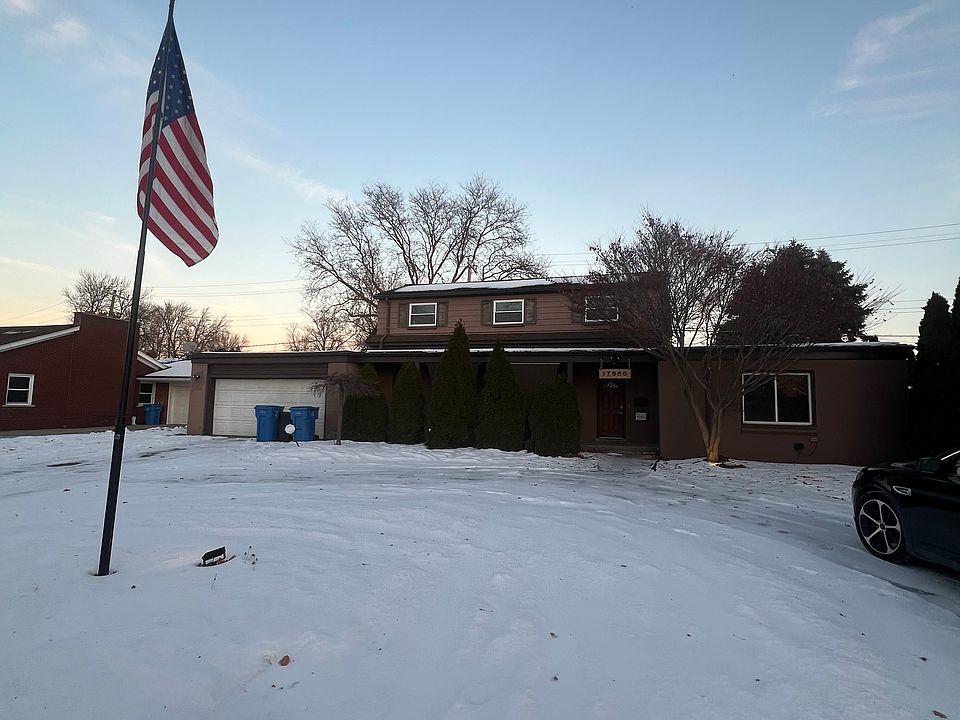 1st image of 17655 W Outer Dr
