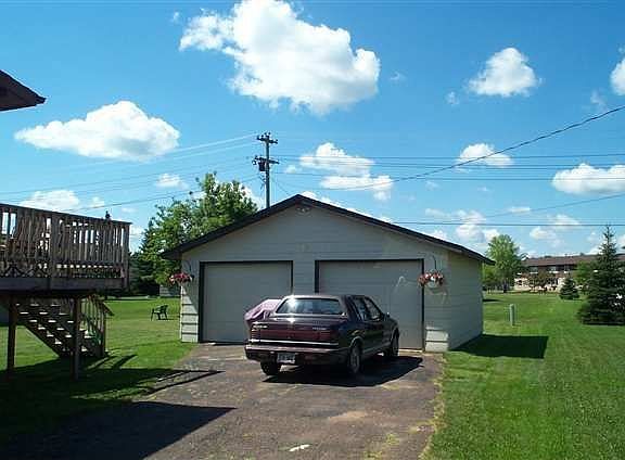 2nd image of 1413 12th Ave W