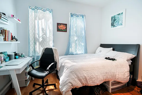 Rented by RENTBK LLC | media 2