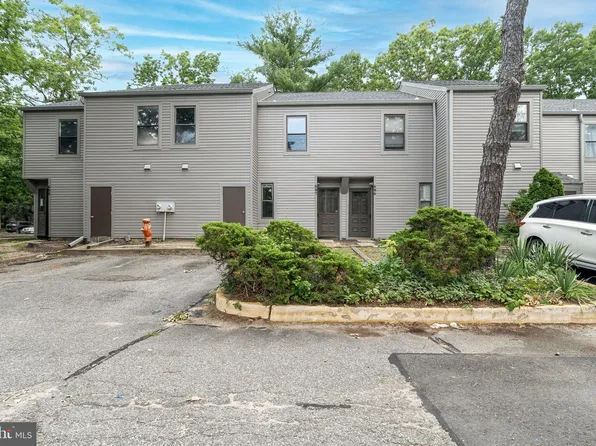 607 Bromley Est, Clementon, NJ 08021