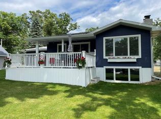 11721 N Shore Dr, Lake, MI 48632