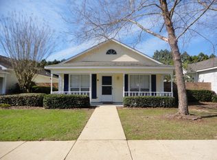 10 Cottage Dr, Fairhope, AL 36532