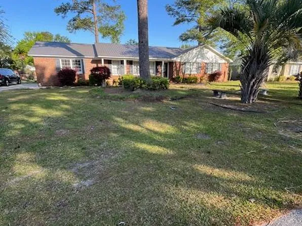 1945 W Sandhurst Dr, Florence, SC 29505