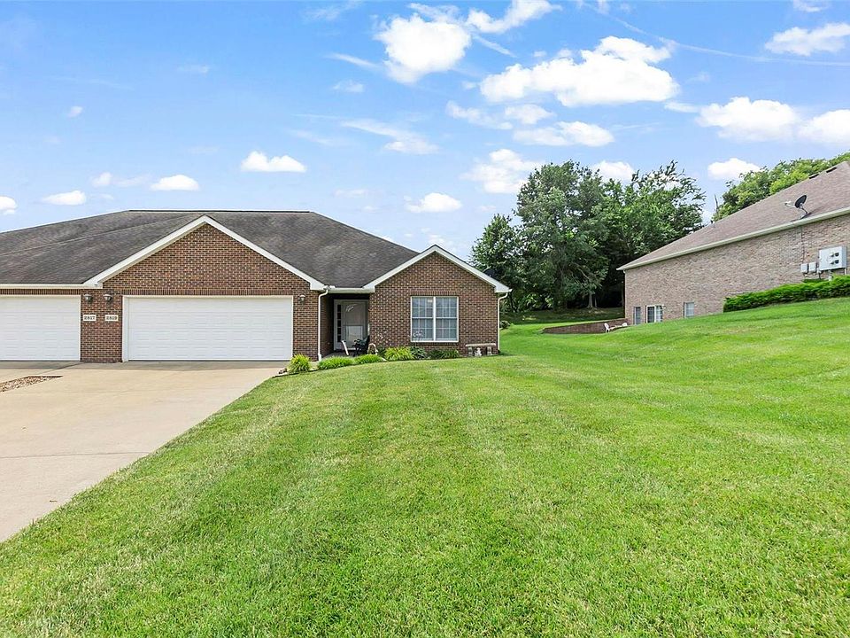 1st image of 2819 Lynwood Hills Dr