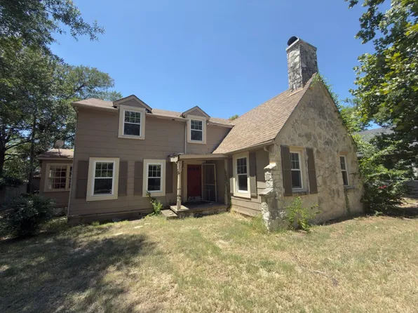 2309 Mayo St, Commerce, TX 75428