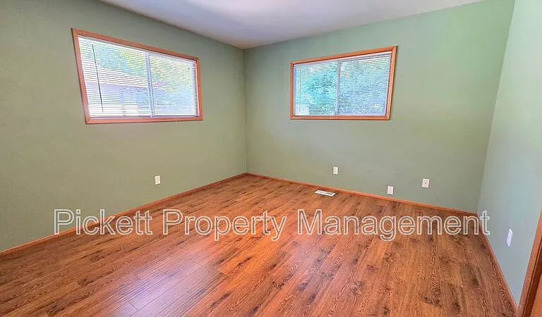 8671 Silverdale Way NW — Photo 19