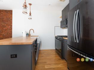 184 Adelphi St #5F, Brooklyn, NY 11205