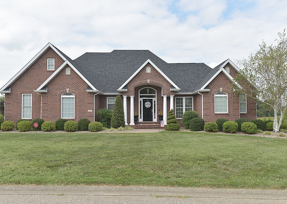 1st image of 119 Hunter Run Dr