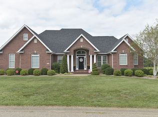 119 Hunter Run Dr, Mount Sterling, KY 40353