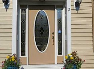 2 Kirker Dr, East Greenwich, RI 02818