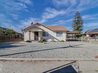 18431 Poplar Ave, Shafter, CA 93263