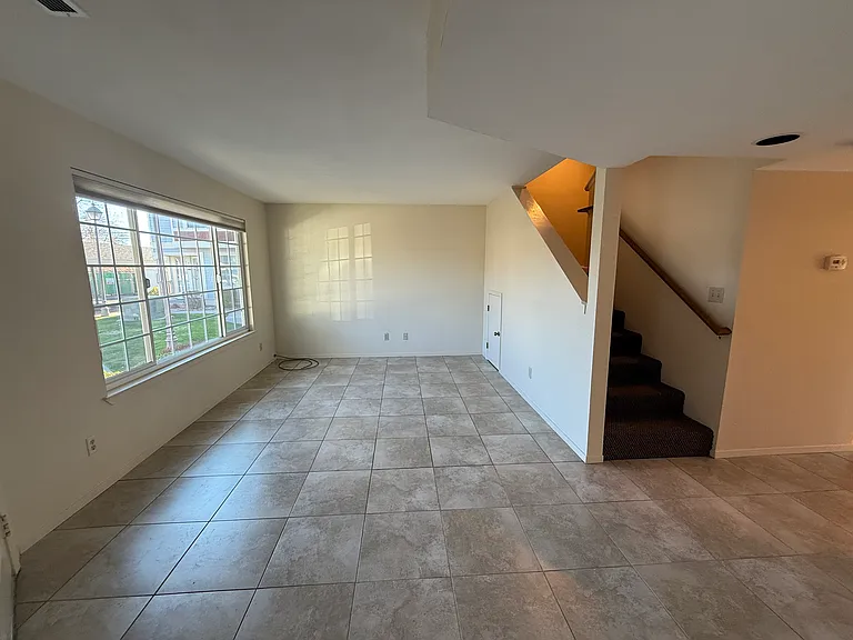 1420 Douglas Ave #8 — Photo 14