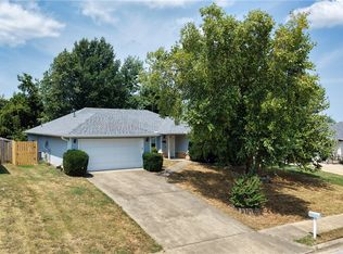 1706 S 20th St, Rogers, AR 72758