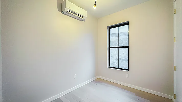 Rented by Jankos Group LLC | media 15