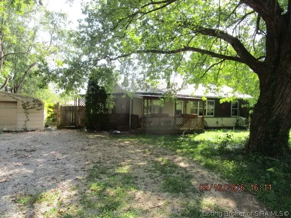 3351 Lost Creek Road NW, Ramsey, IN 47166