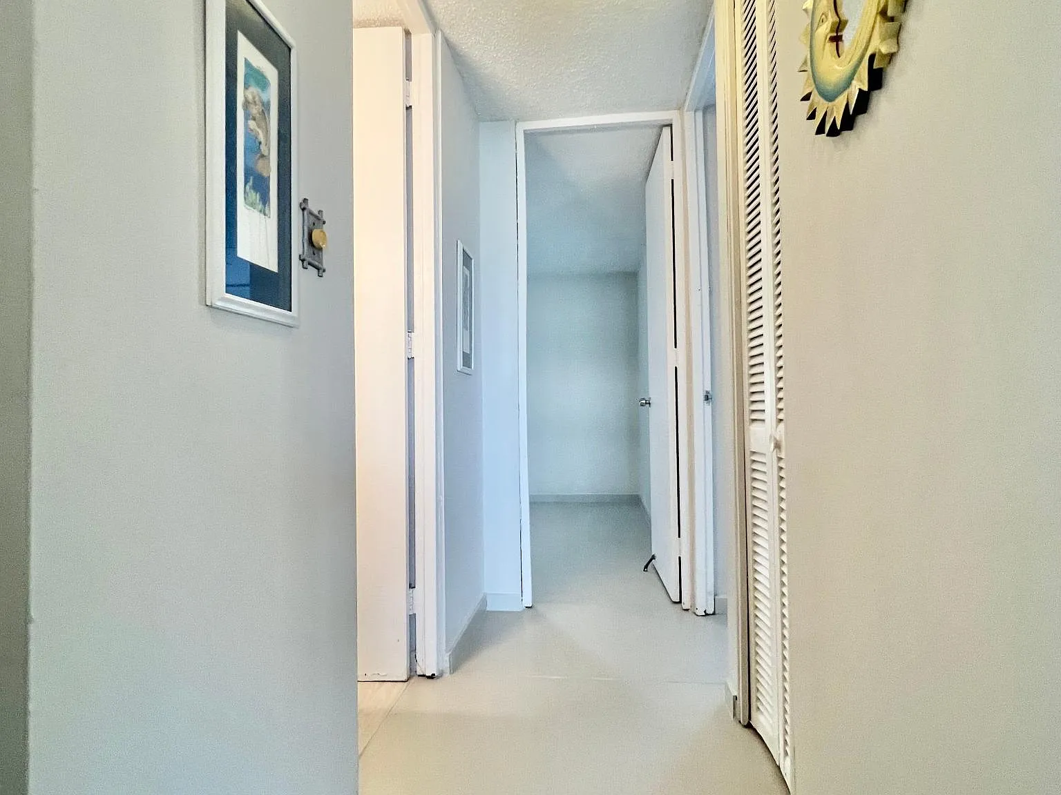 2 bed, 942 sqft, $2,500 — Photo 3