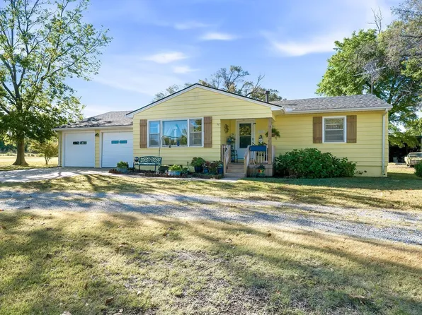 3861 SW 100th St, Augusta, KS 67010