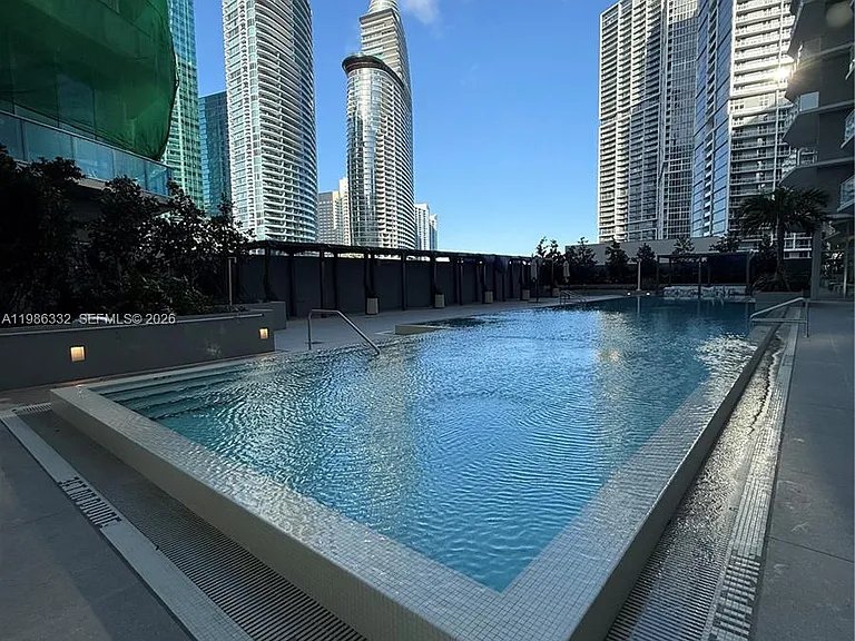 77 SE 5th St #2015 — Photo 33