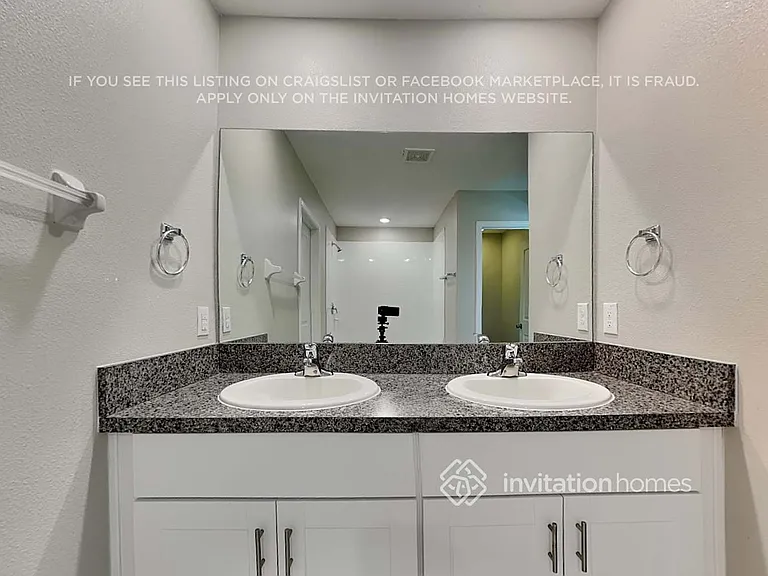 7715 Silver Berry Ct — Photo 10