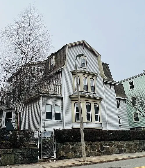 69 Adams St #2 — Photo 2
