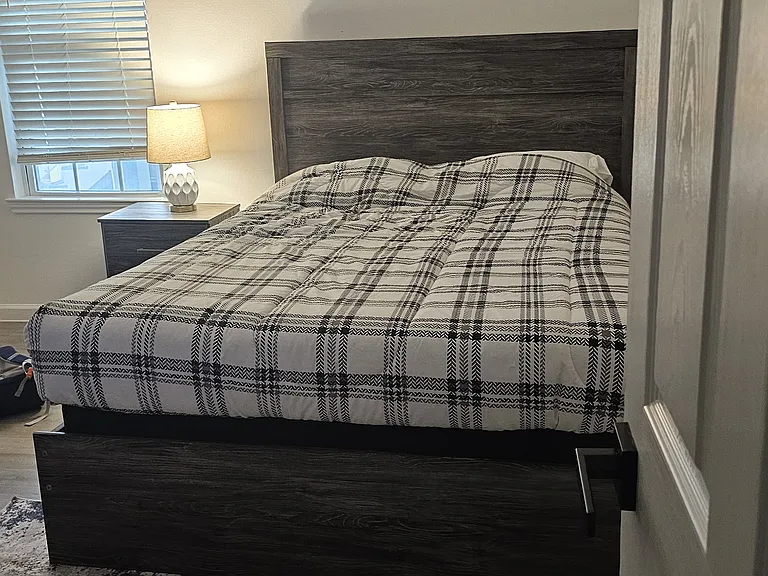 304 Milby St #1 — Photo 21
