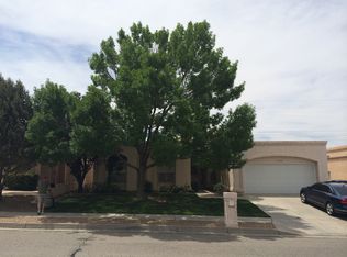 9132 Redmont Rd NE, Albuquerque, NM 87109