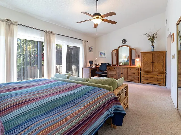 4660 La Jolla Dr — Photo 24
