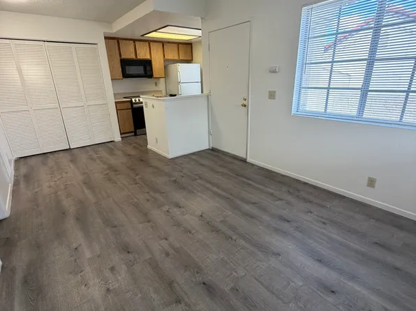 723 Eastshore Ter Unit 60, Chula Vista, CA 91913