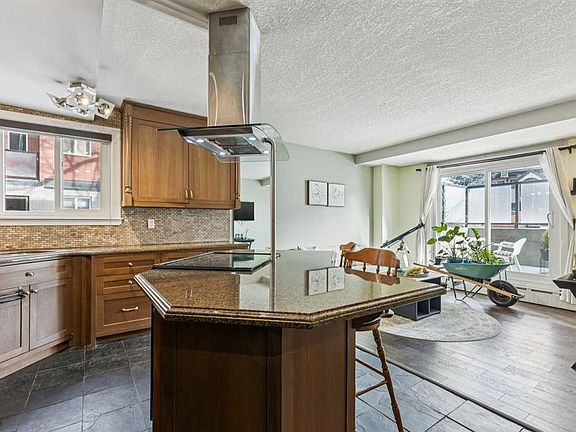 5th image of 1915 E 26th St SW #103