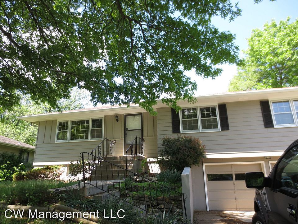 1st image of 10710 Saint Catherines Ln