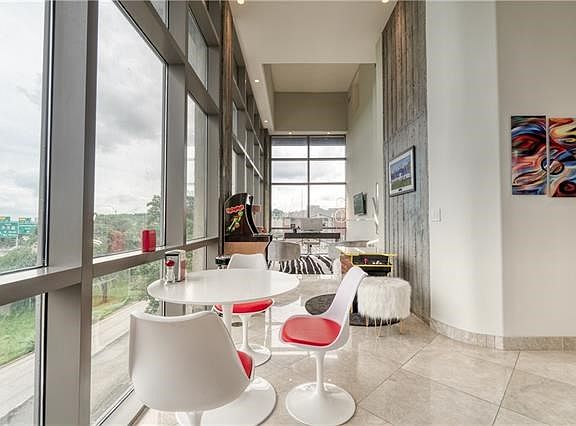 5th image of 600 E Admiral Blvd #406-08