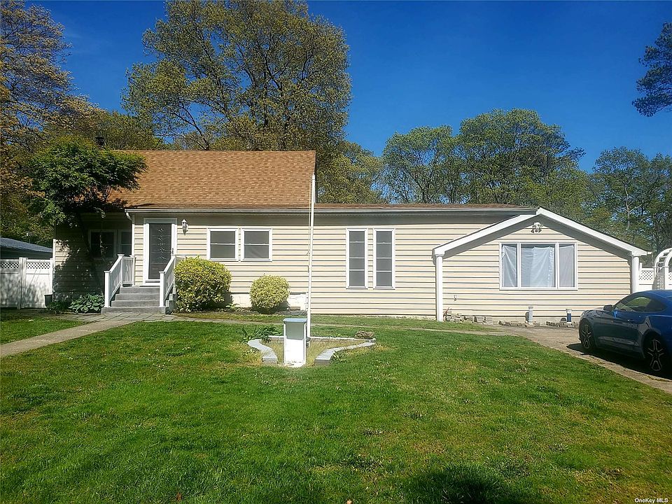 1st image of 114 Auborn Ave