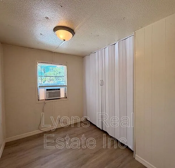 8205 Suncoast Dr — Photo 8