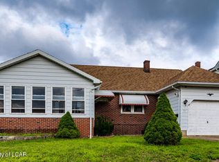 727 Hayes St, Hazle Township, PA 18202