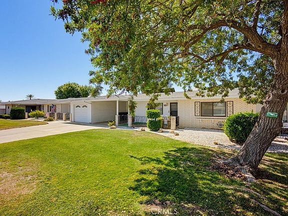 4th image of 25621 Cherry Hills Blvd