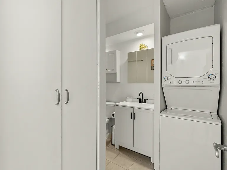 Brand new washer/dryer