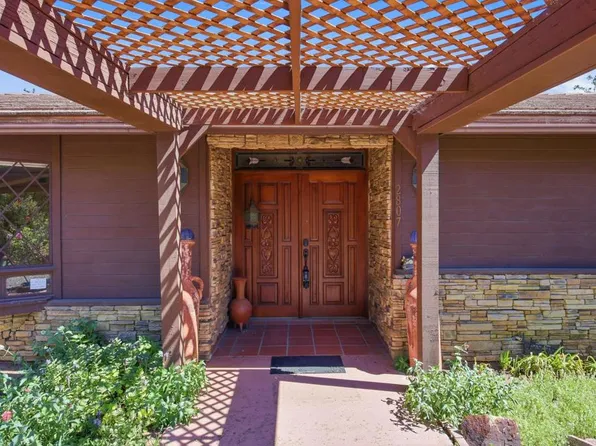 2807 S Grade Rd, Alpine, CA 91901