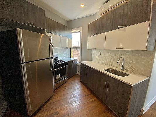 1st image of 563 Howard Ave #12AA