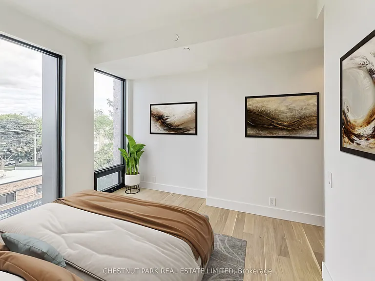 1414 Bayview Ave #404 — Photo 8
